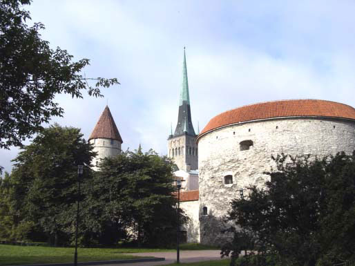 Башня Толстая Маргарита. Построена в 1510-29 гг.